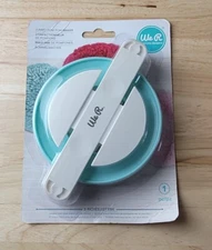 We R Memory Keepers JUMBO POM POM MAKER #661013 American Crafts