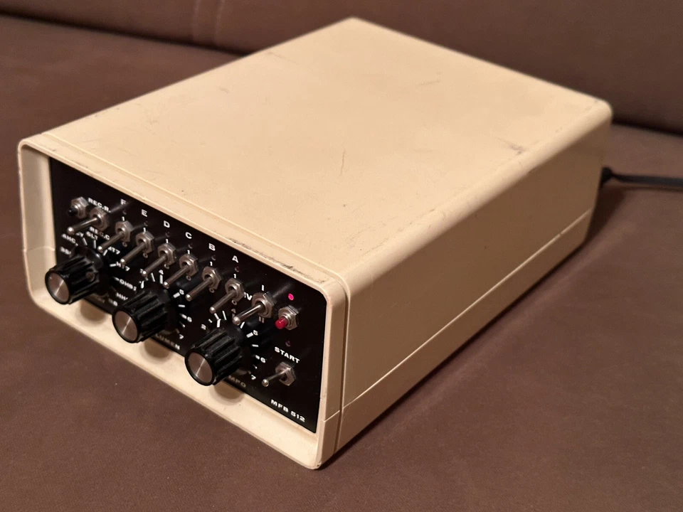 MFB 512 Manfred Fricke Berlin - vintage Drum Machine - 80er Jahre -  Bastler - Bild 4 von 4