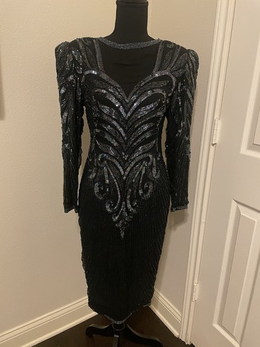 1980s Vintage Black Silk Beaded Illustration dress size P (I5)