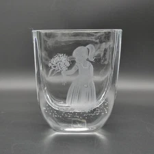Vintage SEA Glasbruk Girl Flowers Vase Etched Art Glass RS Rune Strand Sweden 4"