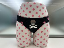 Victoria  s Secret 2010 PINK M Medium Low Rise Thong Panty NWT Skull Halloween