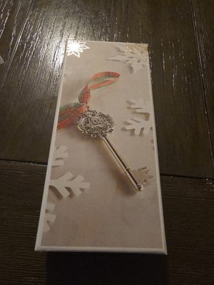 Pier 1 Imports No Chimney Santa Key Christmas Ornament New Un-used Vintage
