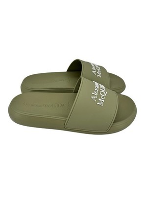 Alexander McQueen - salbeigrüne Pumps - weißes Logo - Größe 39