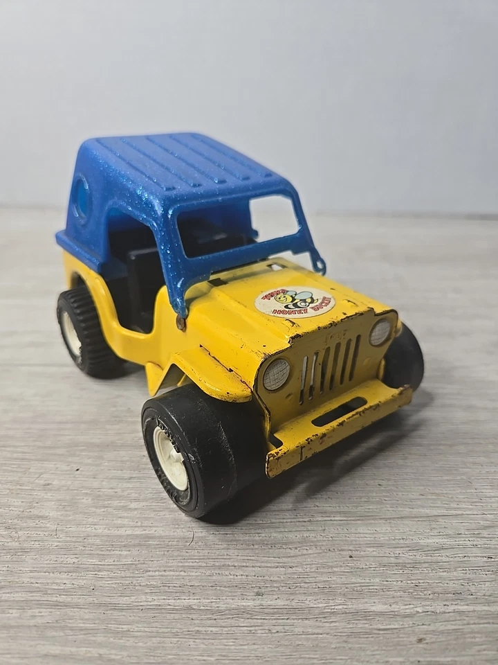 Vintage Tonka Jeep Honey Bucket Pressed Steel Toy Car Vehicle 1970  — 第 2/4 张图片