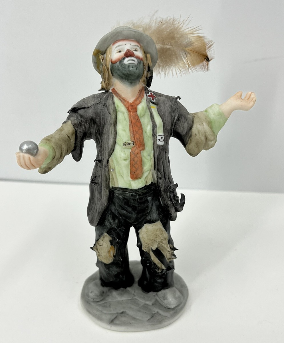 Emmett Kelly Jr The Balancing Act Feather Flambro Porcelain
