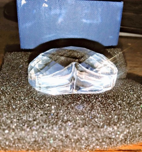 Crystalle a Beautiful Faceted Birthstone Crystal Heart Original Box, AR Crystal - Picture 2 of 2
