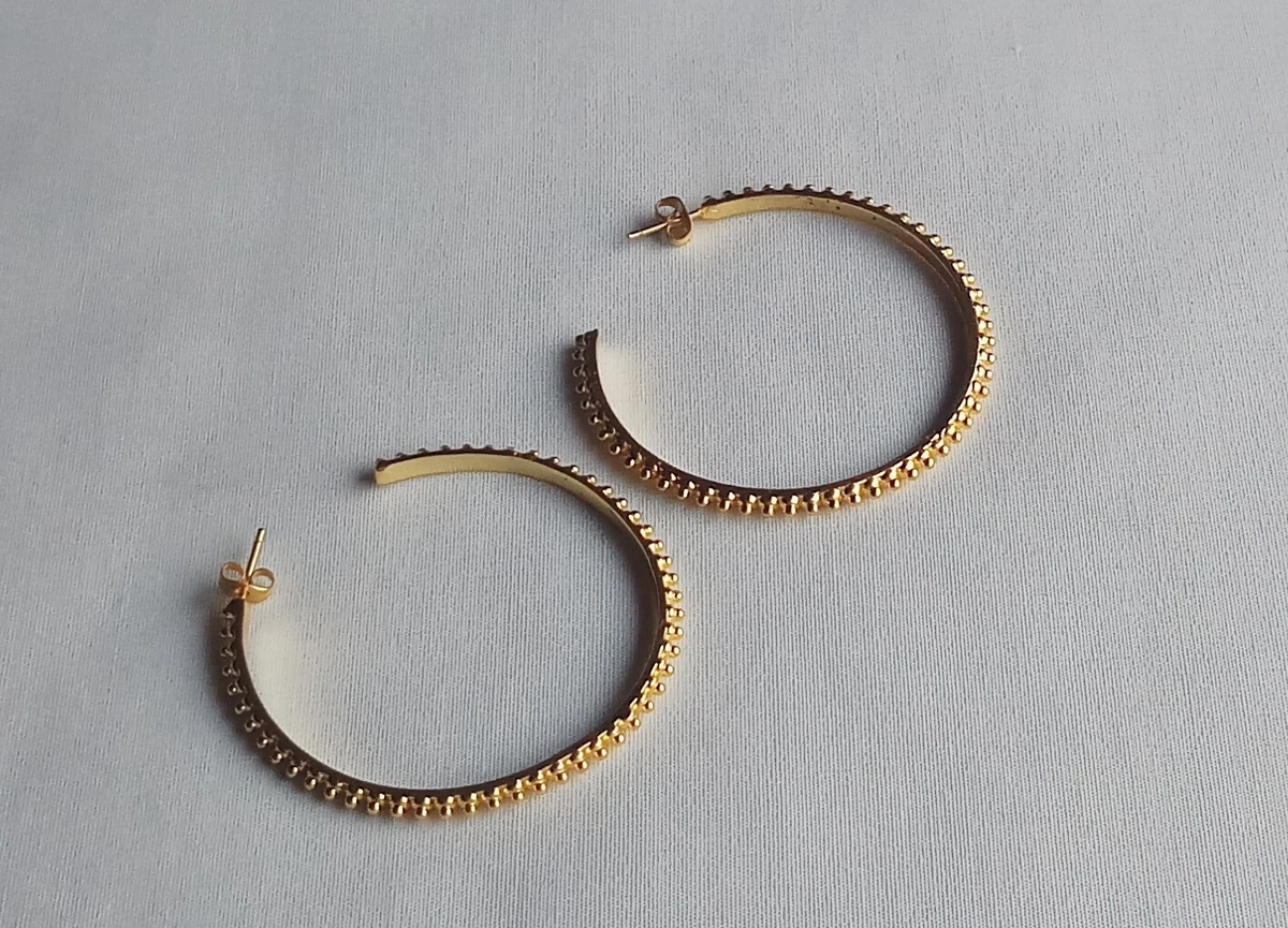 Designer hoop earrings gold deals