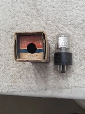 NOS Hytron 1T5GT Vacuum tube