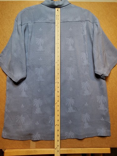 Tommy Bahama Mens Button-Down Shirt Medium Blue on Blue Print Split Hem Silk - Picture 9 of 12