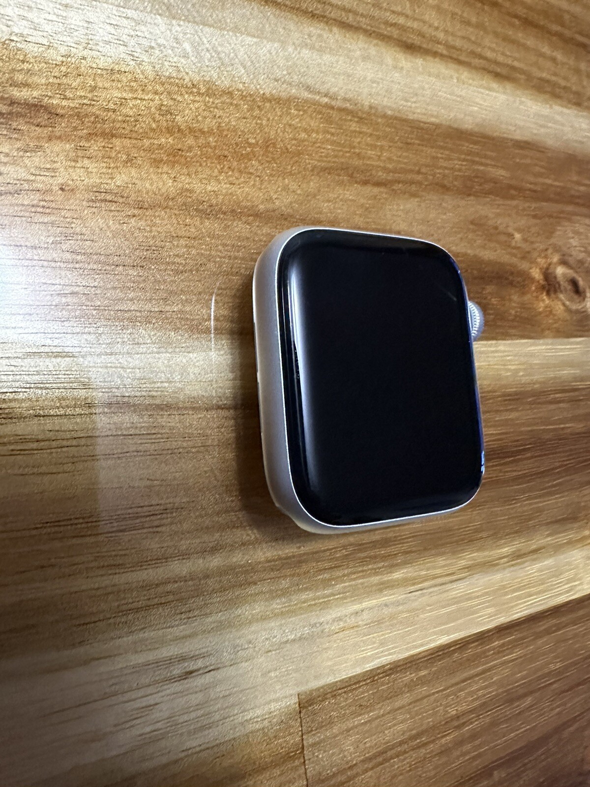 Apple Watch SE 44mm GPS WiFi Smartwatch with Fitness Tracking-image