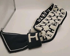 Skinny Knitted Scarf Women Winter Pull-Through Design Letter Pattern Neckerchief