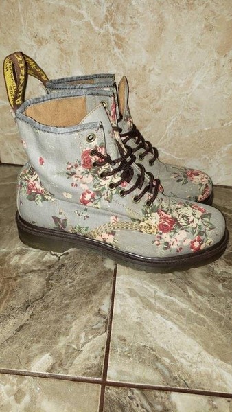 Women Dr. Martens Boots Multicolor Textile 39