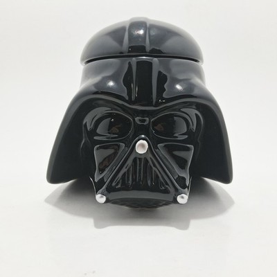 Star Wars 3D Darth Vader Coffee Mug Ceramic w/ Lid Brand New