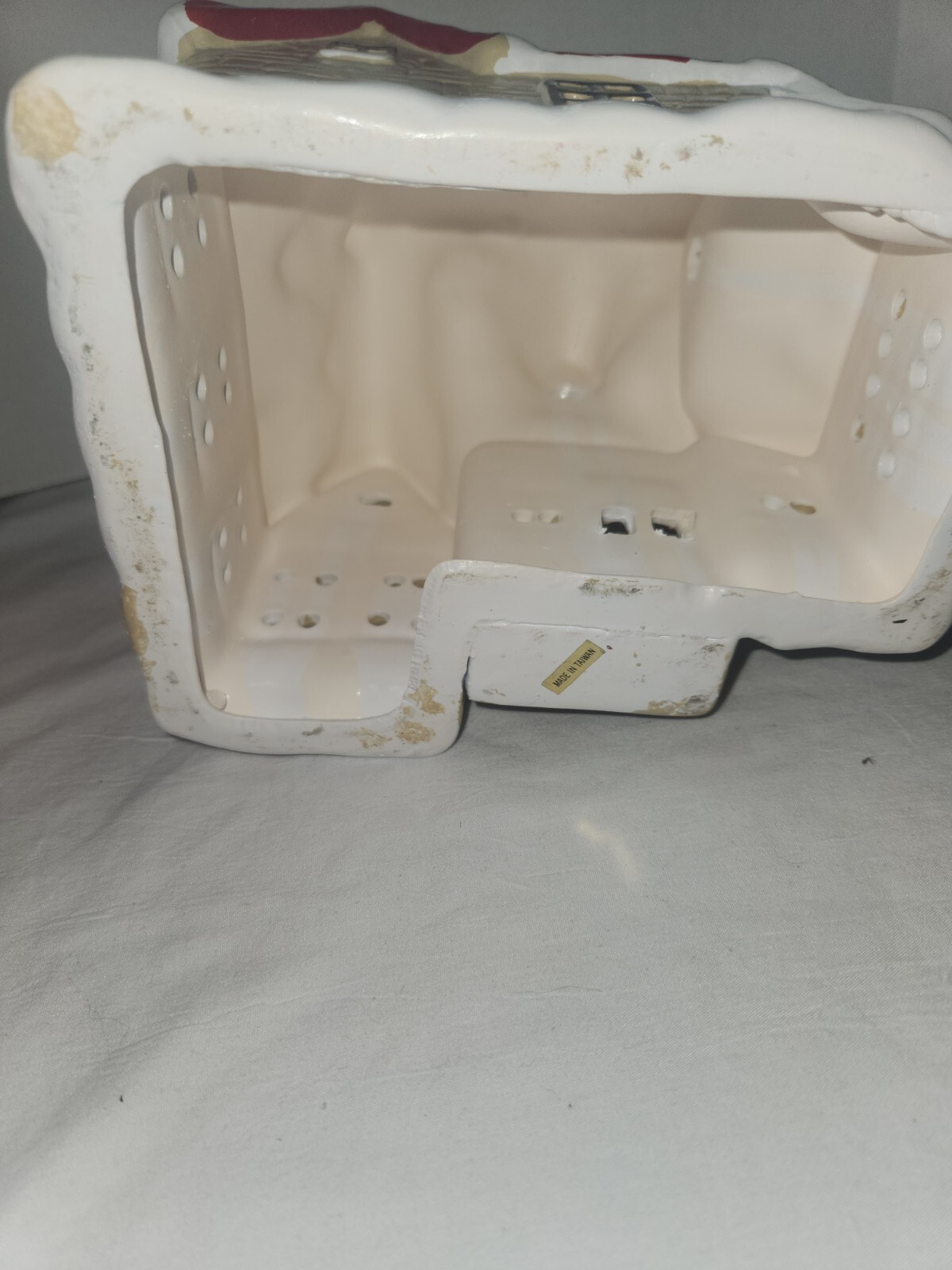 Seasons Greetings Hand Painted Santa's Lighted Cottage Christmas Village 