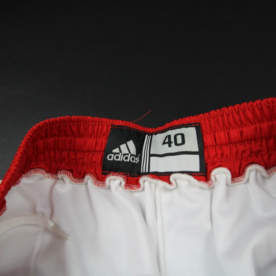 Pantalones Cortos Adidas Juego Eastern Washington Eagles Para Hombre Blancos Usados Foto 4 de 4