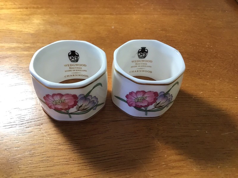 Vtg. WEDGWOOD Bone China England 2 Napkin Ring Holder CHARNWOOD