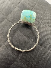 TWISTED WIRE STYLE RING W/GEM STONE WRAPPED - SIZE 7 1/2