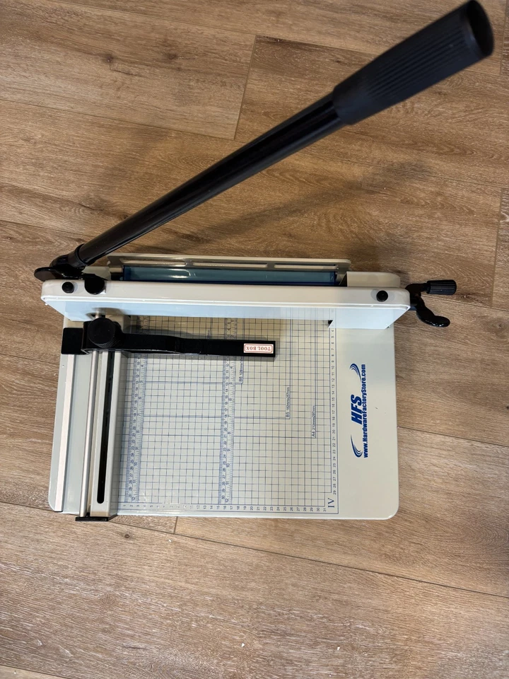 HFS Heavy Duty Guillotine Paper Cutter A4-12 Inch 400 Sheet Capacity Solid Steel - Image 3 of 4