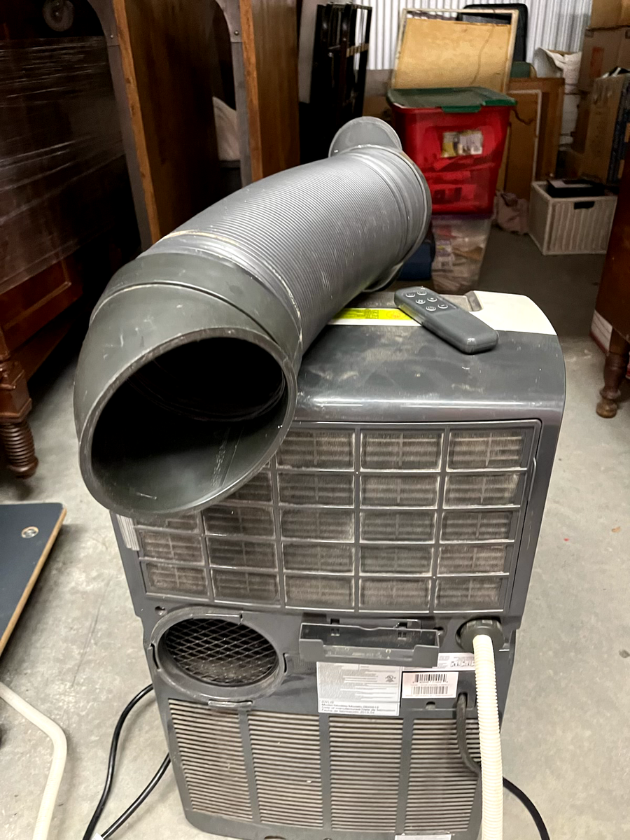 Idylis mobile air conditioner and dehumidifier. #0625615 with
