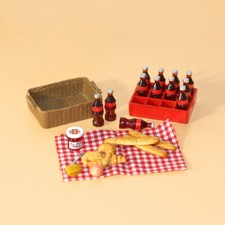 1Set Maßstab 1:12 Puppenhaus Miniatur Picknickkorb Essen Trinken Accessoire Deko