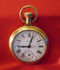 VTG SEARS MECHANICAL WIND UP RAILROAD TRAIN POCKET WATCH Great Britain WORKING