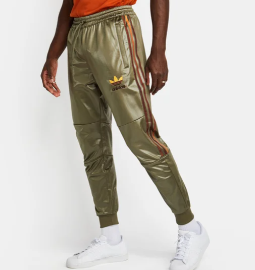 ADIDAS ORIGINALS CHILE 20 TRACKPANTS BNWT SIZE S,M,L,XL LAST ADIDAS ORIGINALS CHILE 20 TRACKPANTS BNWT SIZE S,M,L,XL LAST