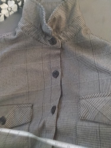 Pull & Bear Button Up Plaid Shacket Women's Size M Black Gray Patten Oversized  - Picture 13 of 14