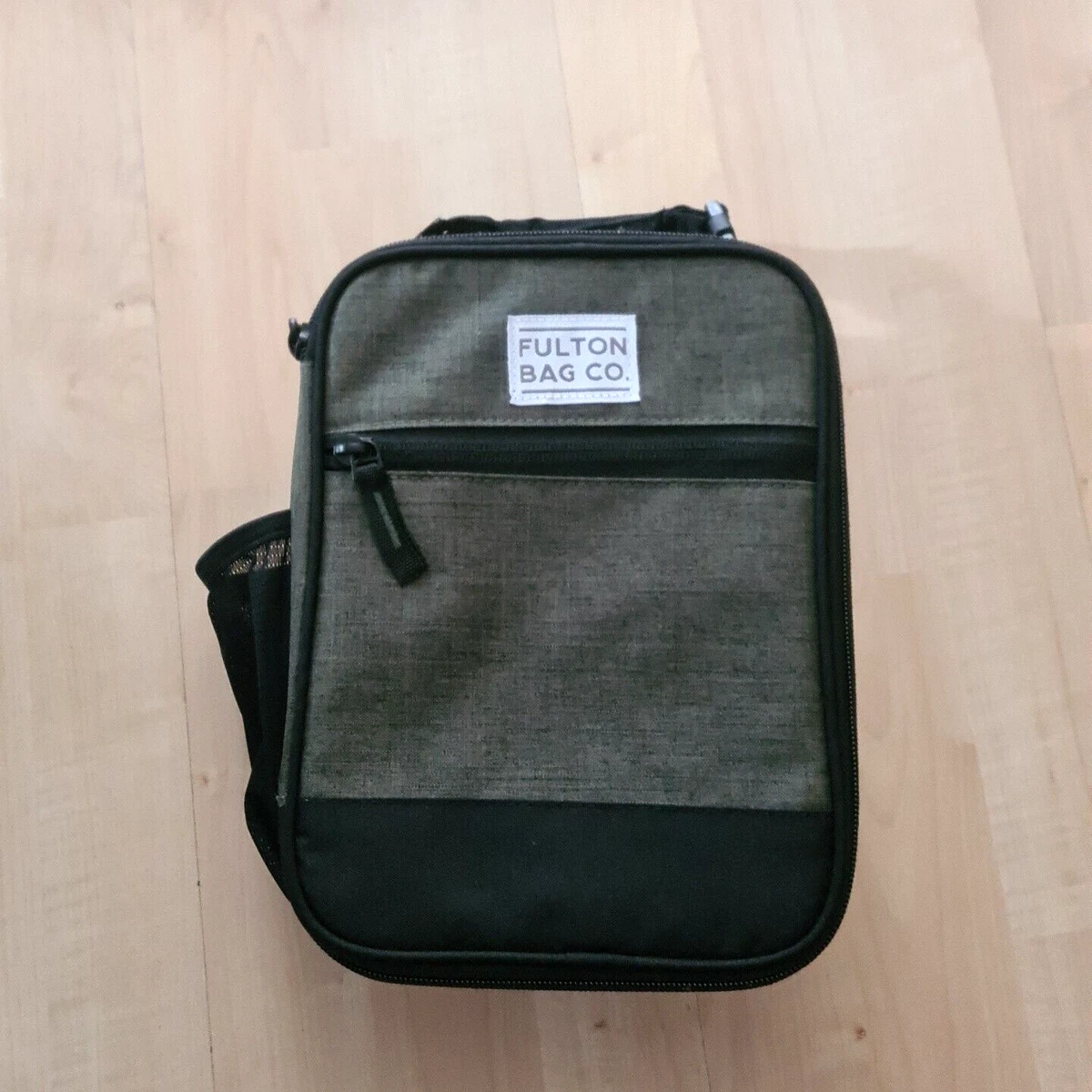 Insulated lunch bag with hard on sale liner