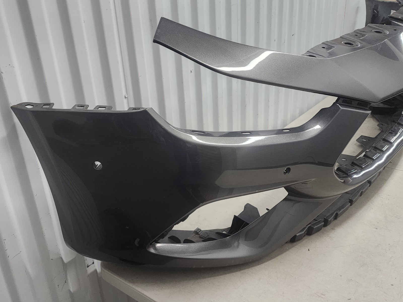 2018-2024 MASERATI GHIBLI Front Bumper OEM ORIGINAL 670097883 Modena Sport 2020