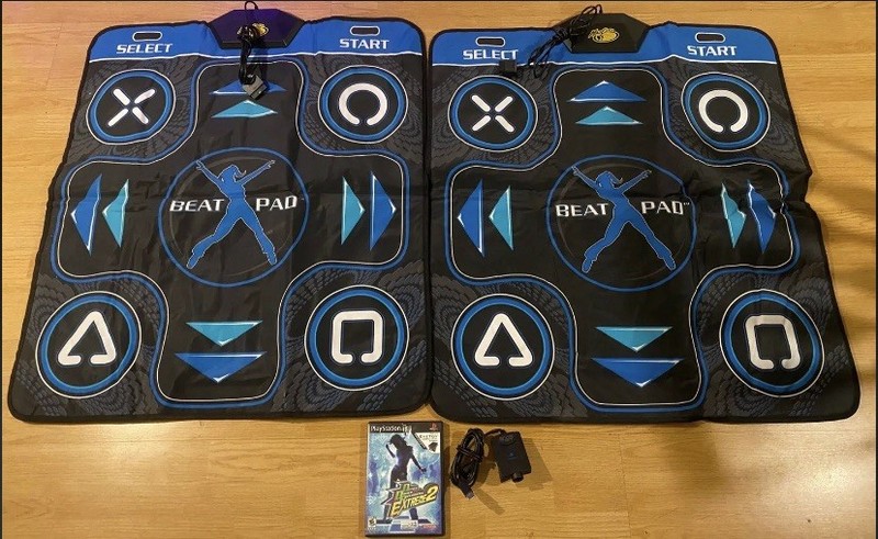 2x Mad Catz 8240 Beat Pad Dance Mat Controllers w/DDR Extreme 2 Game WORKING