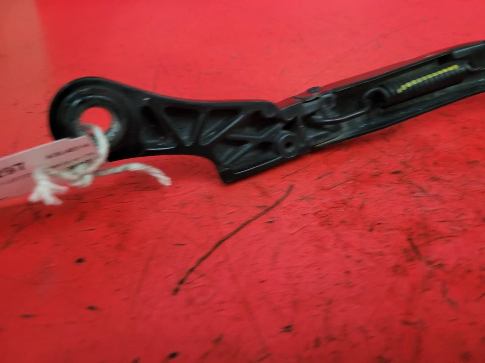 AUDI A4 2007 LEFT WIPER ARM 2 DOOR CONVERTIBLE 8H2955407A — 第 2/4 张图片