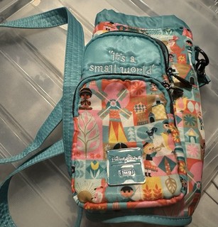 Disney Lug Bottle Holder Crossbody Bag It’s a small world