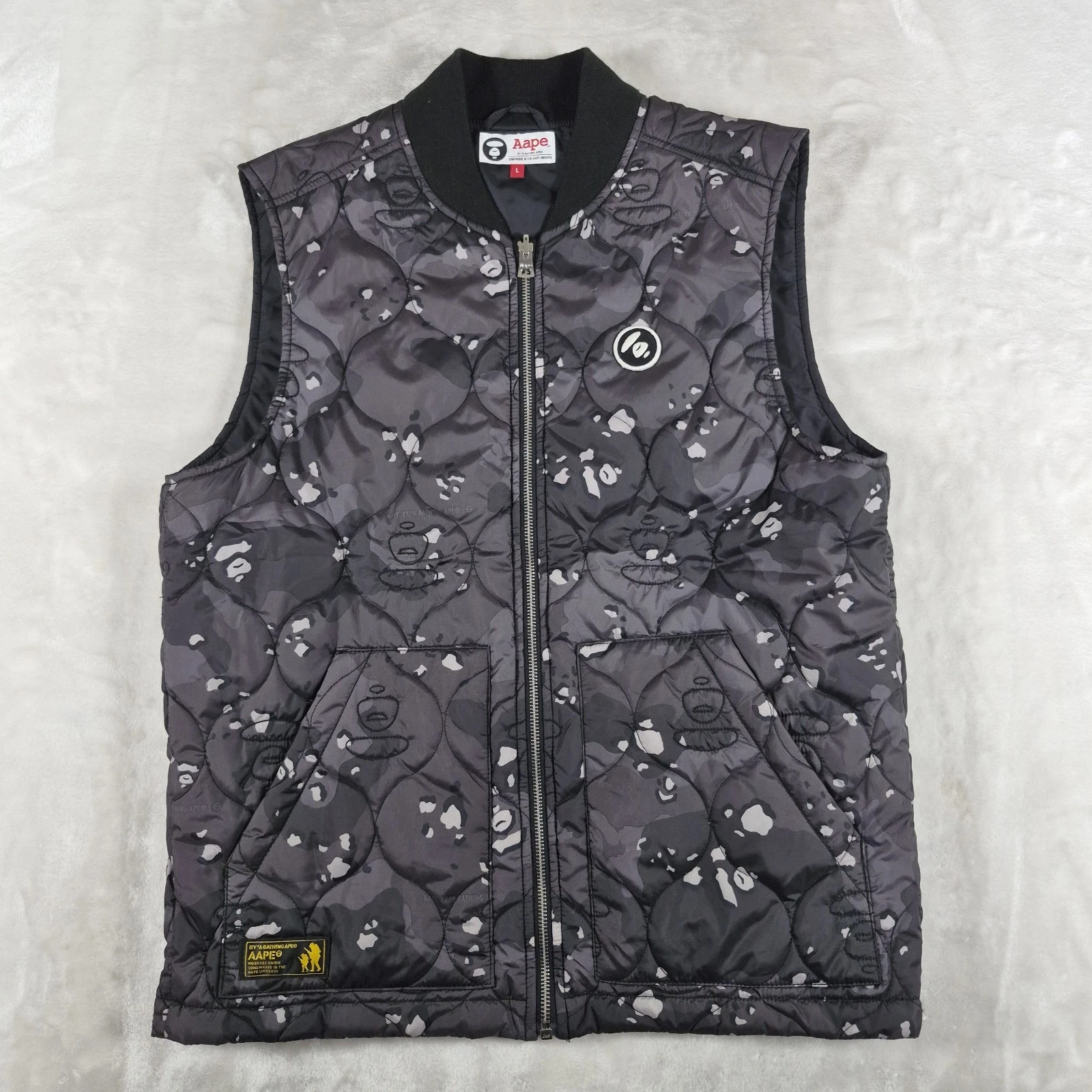AAPE By A Bathing Ape Vest Men's Large Black Gray Streetwear Puffer Quilted Camo image 1