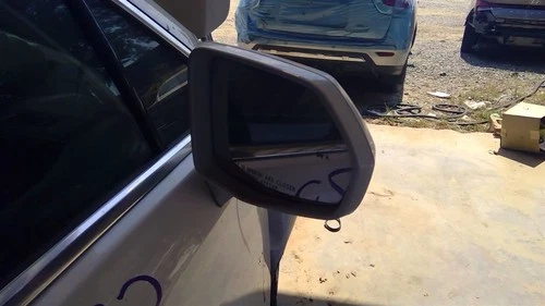 Passenger Right Side View Mirror Luxury Fits 17-19 XT5 84810955