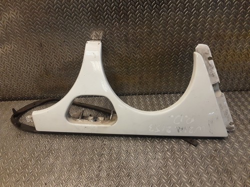 MERCEDES-BENZ E W210 Andere Verkleidungsteile 2108200412