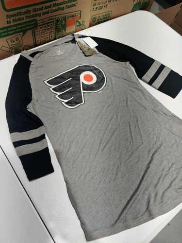 New Official NHL Philadelphia Flyers Hockey Women's Long Sleeved Shirt - Picture 2 of 6