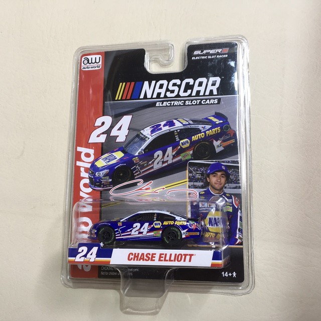 auto world nascar slot cars