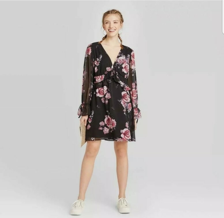 Xhilaration Women's Black Floral Print Long Sleeve V-Neck Wrap Mini Dress S