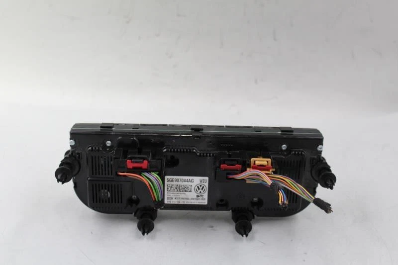 Control de temperatura E-golf doble zona para Volkswagen Golf 2015-2017 OEM #32550 Foto 4 de 4