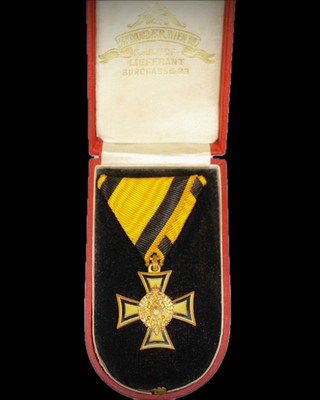 ÖSTERREICH UNGARN: Offizierskreuz 40 Jahre Dienst (1890-1918) 1. Weltkrieg Medaille