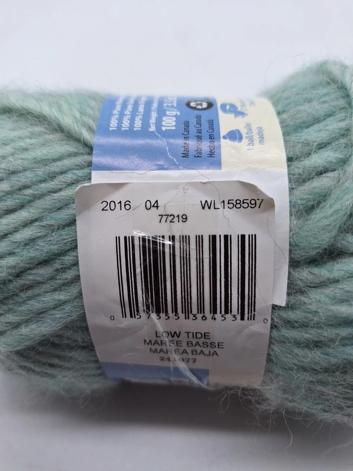 Patons Classic Wool Roving Yarn 13.5 oz 100% Pure New Wool Color Low Tide 241007 - Image 3 of 4