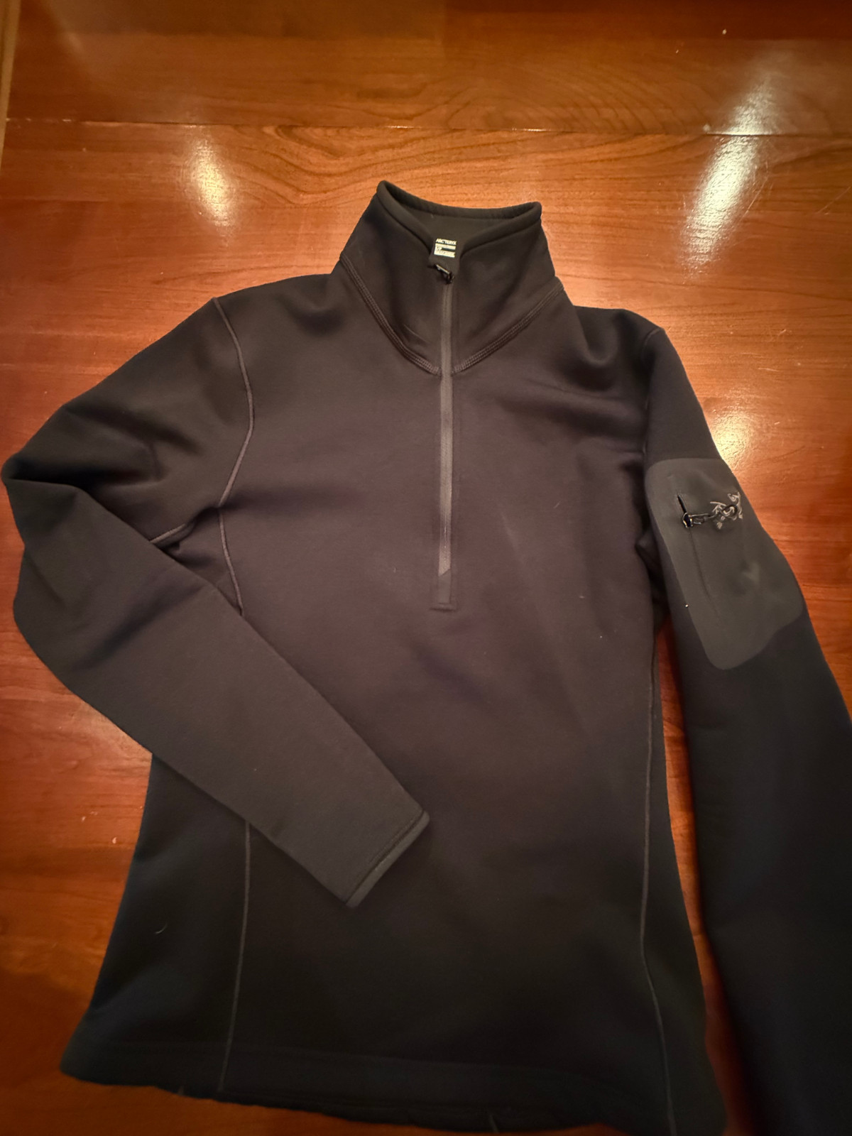 ARC'TERYX Women's Kyanite Zip Neck Base Layer Pullover Black Small