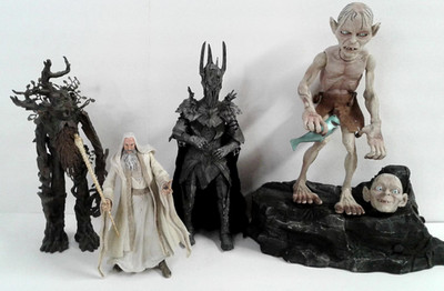 Lord Of The Rings 4 Action Figures Lot Treebeard, Saruman, Sauron, Gollum