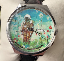 RAKETA COSMONAUT    Art Work Dial   Vintage USSR Watch    SERVICED   
