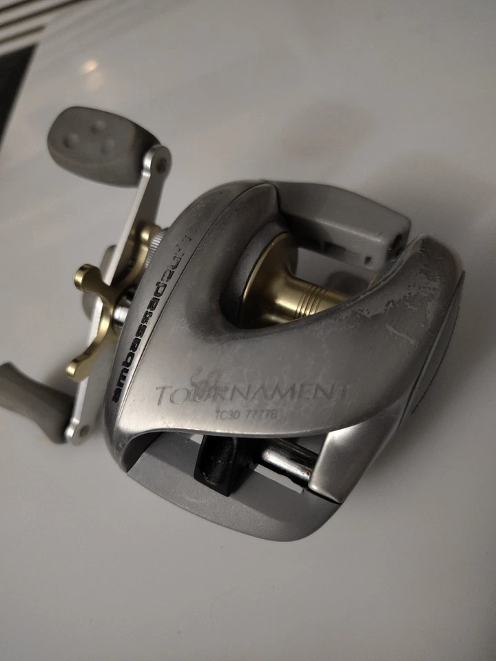 CARRETE BAITCASTING TORNEO EMBAJADOR TC-30 VINTAGE (Abu Garcia)/ 2001/ ver Foto 3 de 4