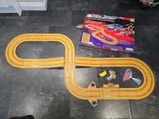 Devils Loop Battery Operated Road Racing Set Slot Car Track Hot Racing