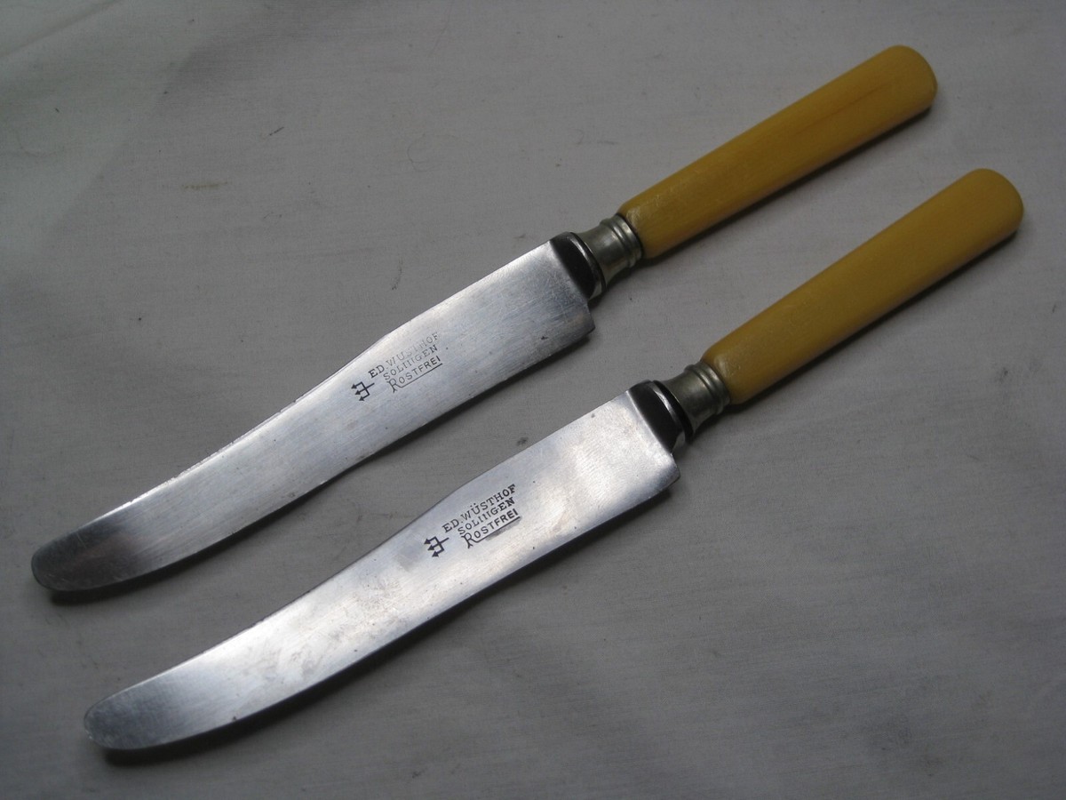 2 vintage antique ED WUSTHOF SOLINGEN ROSTFREI knives Bakelite