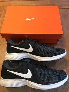 nike trainers size 13 mens uk