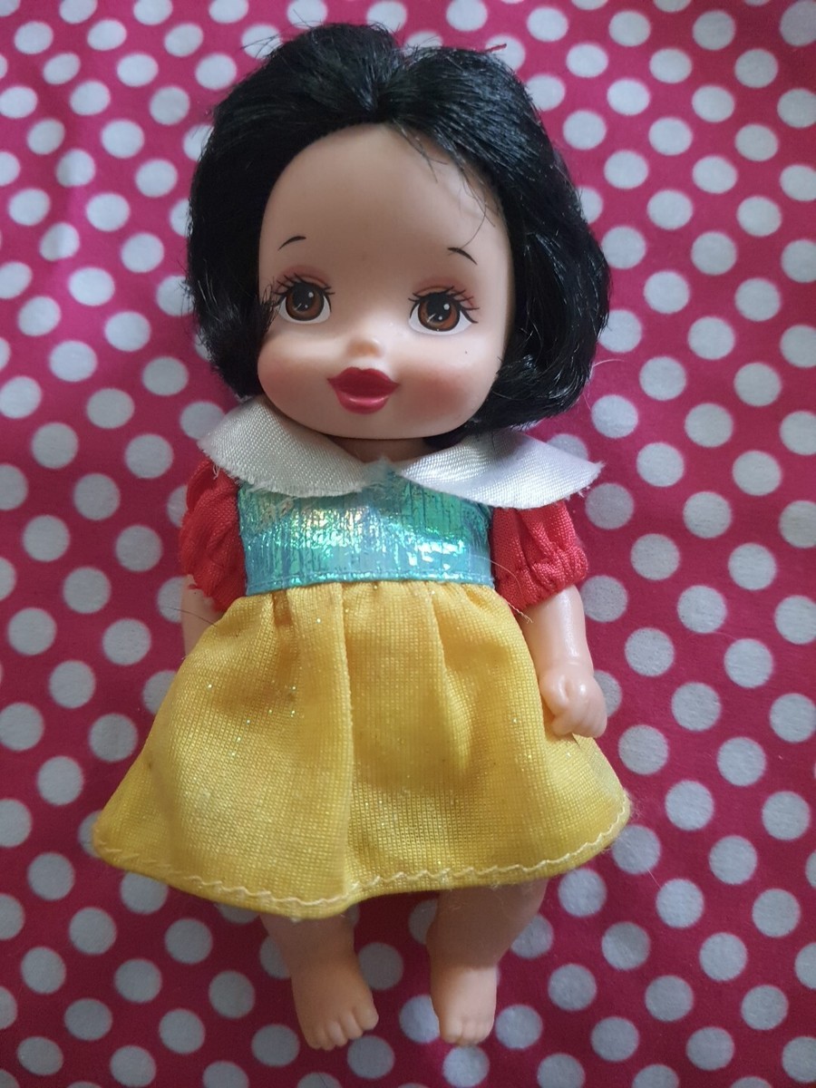 DISNEY PRINCESS SNOW WHITE DOLL ROYAL NURSERY BABY SNOW WHITE NO