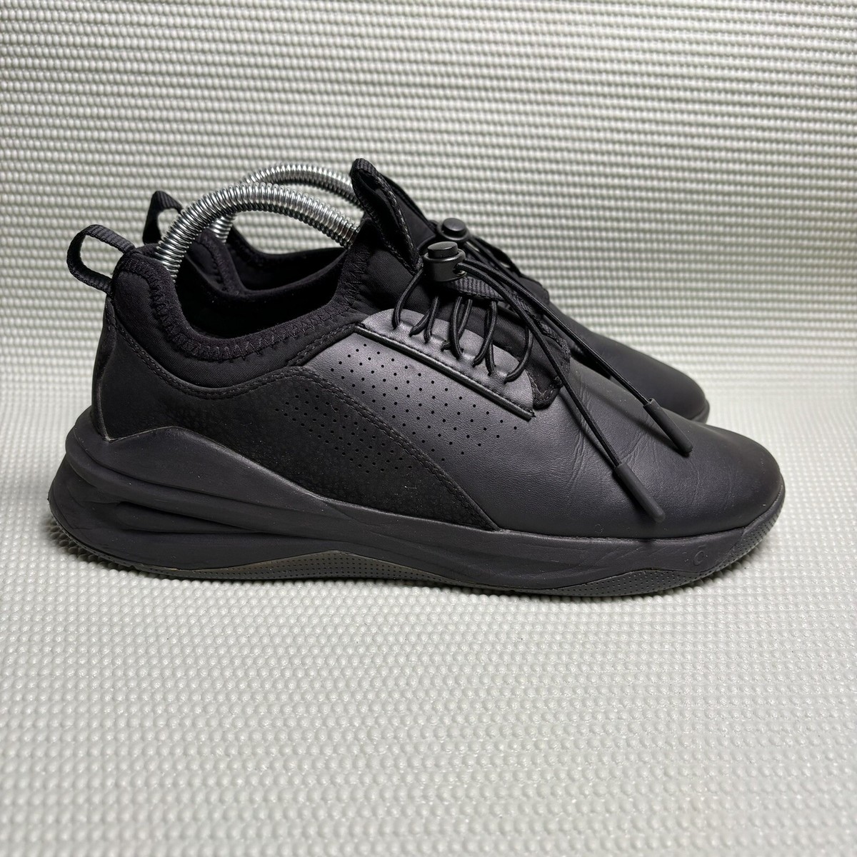 Clove Athletic Comfort Nursing Shoes Sneaker Women’s Size Drawstring  Black